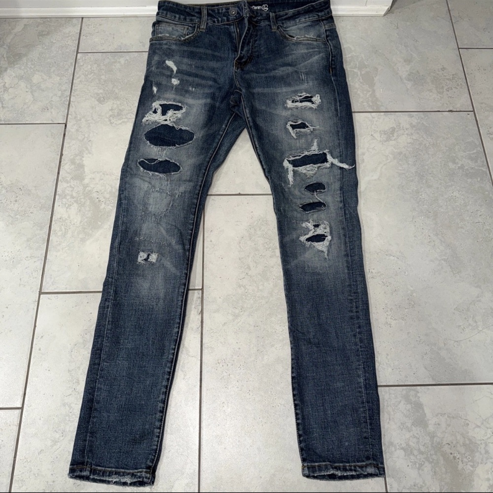 Crysp Denim Distress Blue Stitch Site Jean Size 32